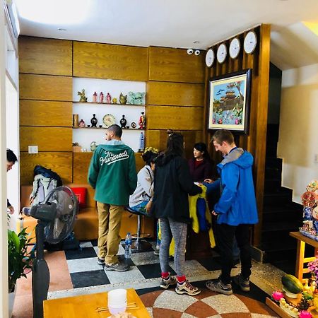 Hoang Trieu Hotel Хюе Екстер'єр фото