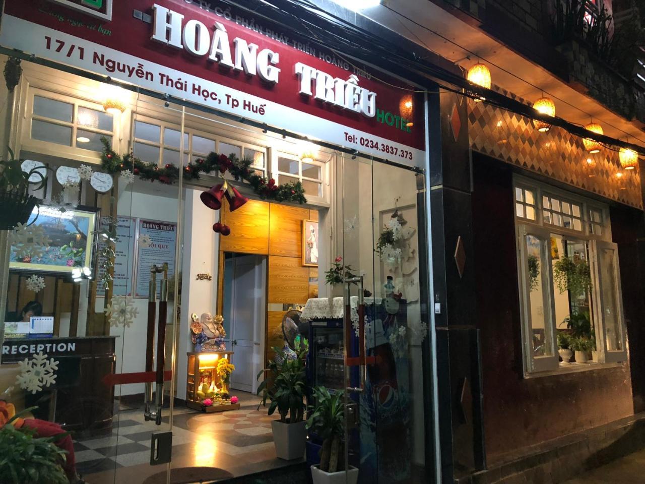 Hoang Trieu Hotel Хюе Екстер'єр фото